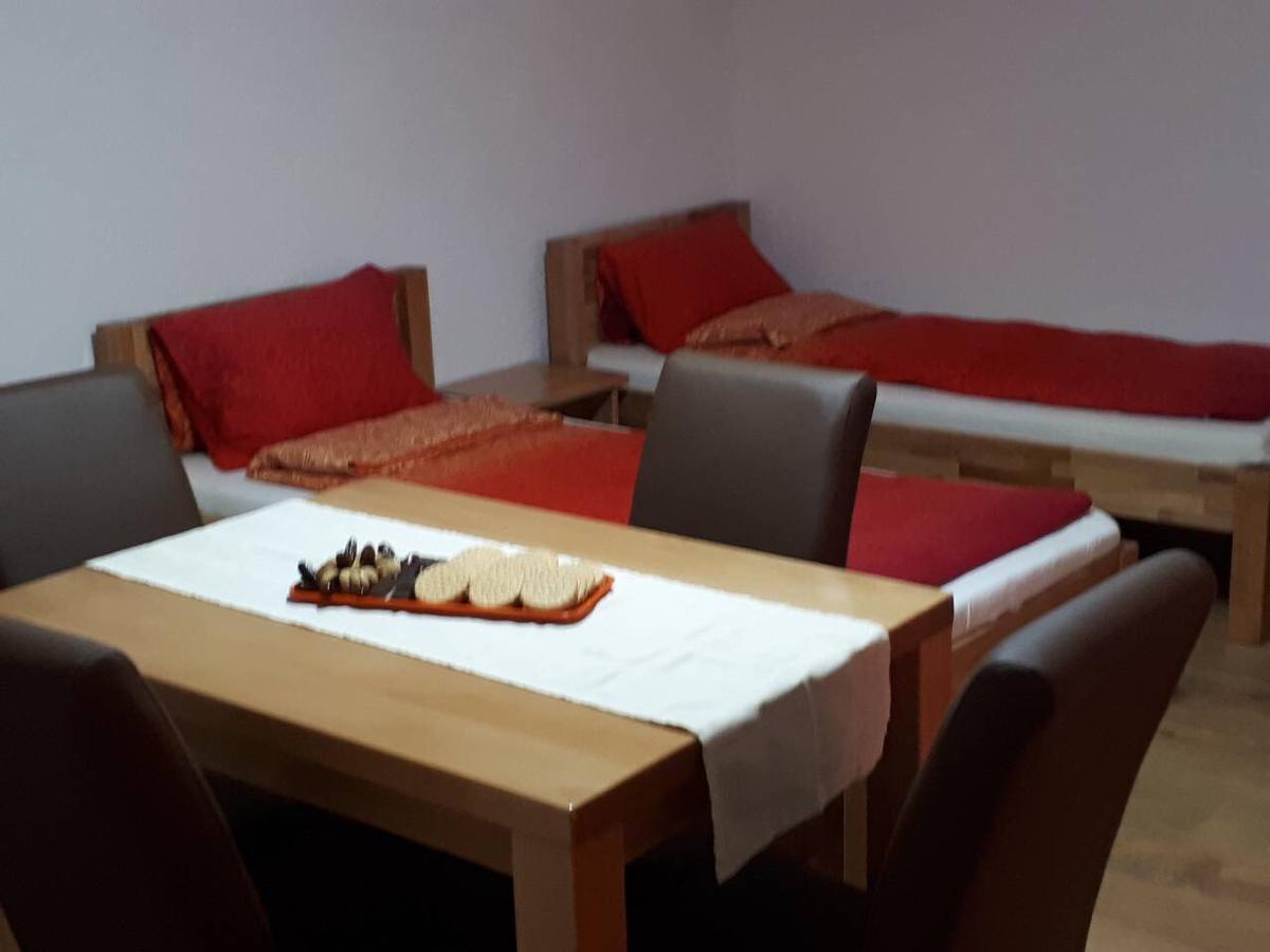 Apartmani Tajra Visoko Exterior photo