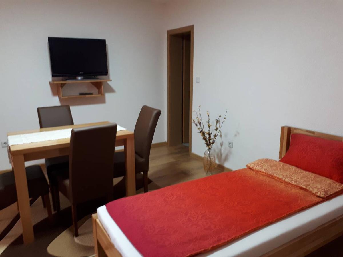 Apartmani Tajra Visoko Exterior photo
